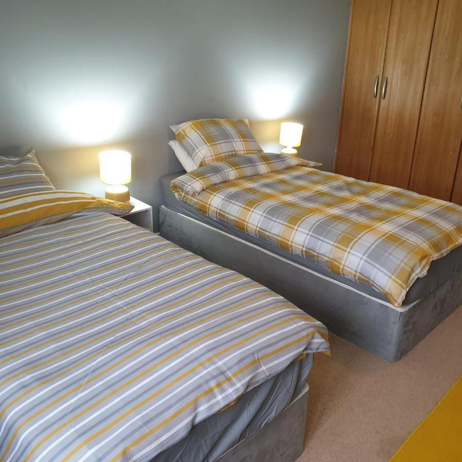 Queens Rooms, A Perfect Stay, Next To Shopping Parks And Central Manchester Dış mekan fotoğraf